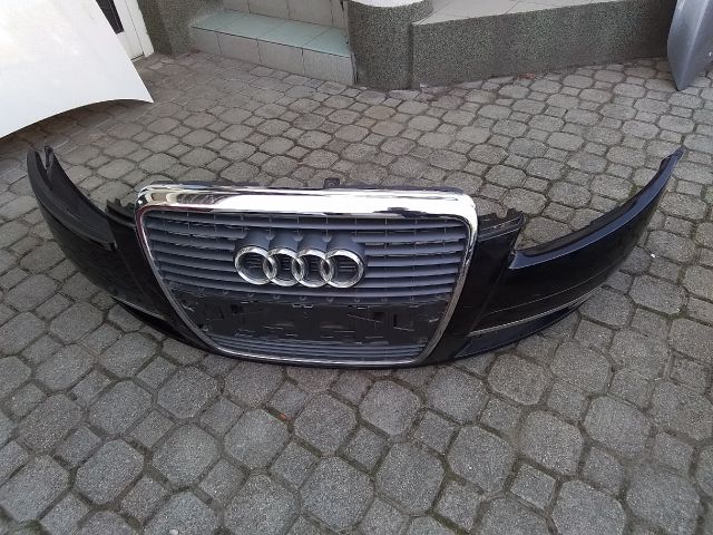 bontott AUDI A6 C6 Első Lökhárító (Részeivel)