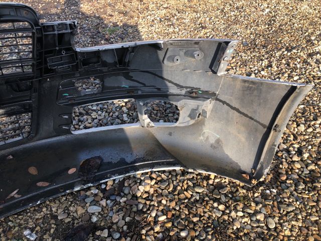 bontott AUDI A6 C6 Első Lökhárító (Üresen)