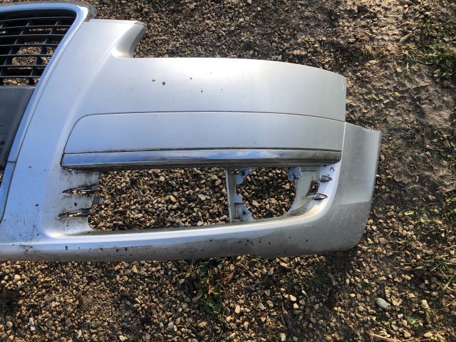 bontott AUDI A6 C6 Első Lökhárító (Üresen)