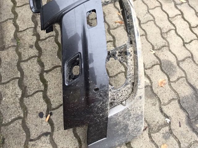 bontott AUDI A6 C6 Első Lökhárító (Üresen)