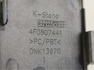 bontott AUDI A6 C6 Első Vonószem Burkolat