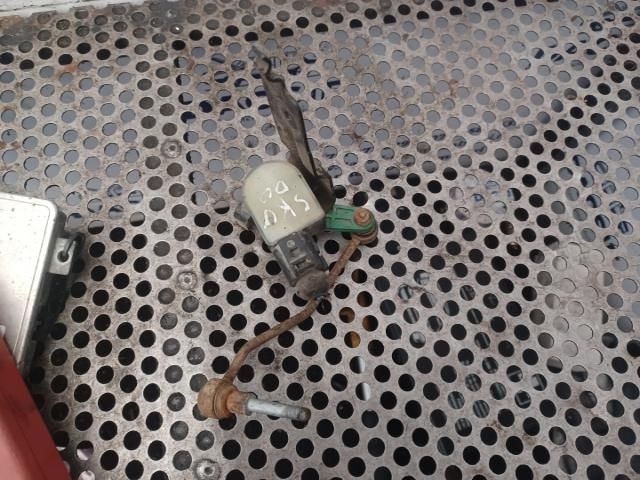 bontott AUDI A6 C6 Első Xenon Szintszabályzó Jeladó