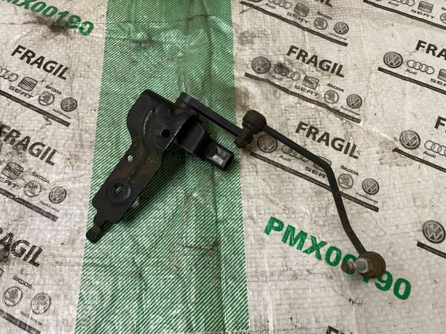 bontott AUDI A6 C6 Első Xenon Szintszabályzó Jeladó