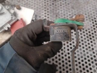 bontott AUDI A6 C6 Első Xenon Szintszabályzó Jeladó