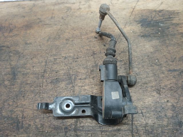 bontott AUDI A6 C6 Első Xenon Szintszabályzó Jeladó