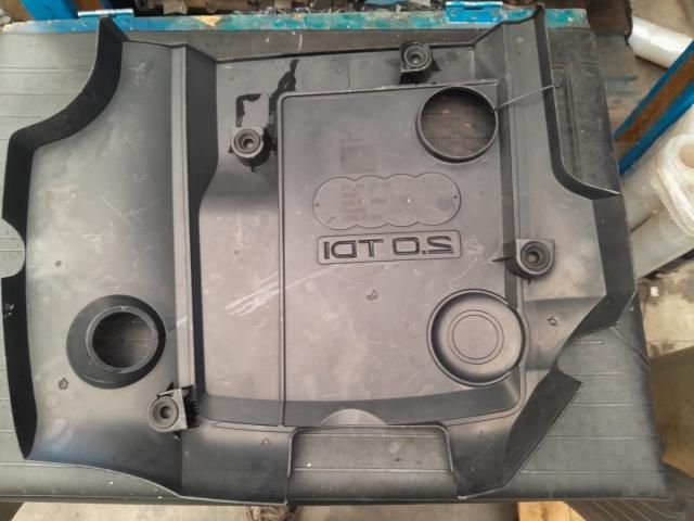 bontott AUDI A6 C6 Felső Hűtőburkolat