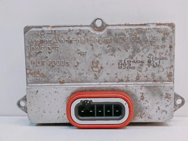 bontott AUDI A6 C6 Fényszóró Elektronika