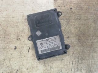 bontott AUDI A6 C6 Fényszóró Elektronika