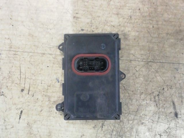 bontott AUDI A6 C6 Fényszóró Elektronika