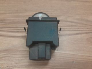 bontott AUDI A6 C6 Fényszórómagasság Állító Kapcsoló