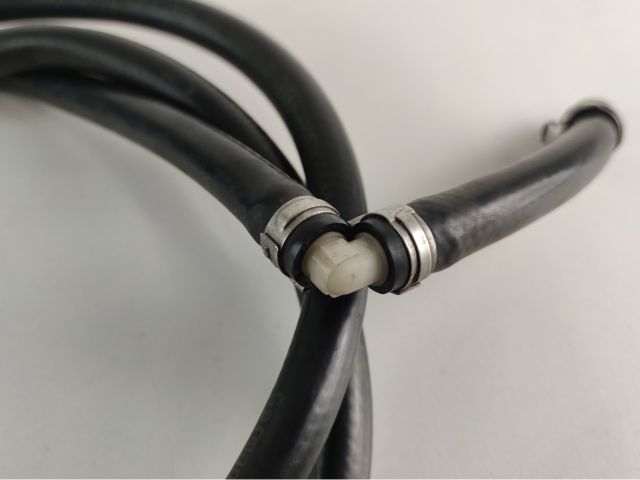 bontott AUDI A6 C6 Fényszórómosó Cső