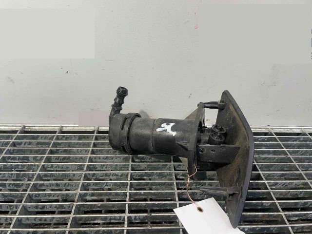 bontott AUDI A6 C6 Fényszórómosó Szivattyú