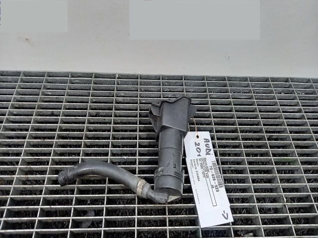 bontott AUDI A6 C6 Fényszórómosó Szivattyú