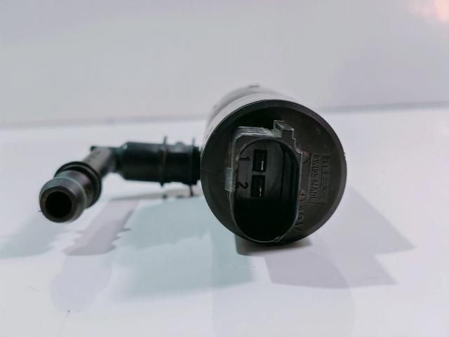 bontott AUDI A6 C6 Fényszórómosó Szivattyú