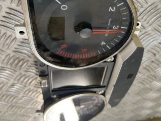 bontott AUDI A6 C6 Fordulatszámmérő