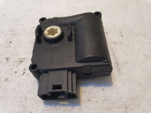 bontott AUDI A6 C6 Fűtés Állító Motor