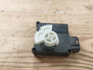 bontott AUDI A6 C6 Fűtés Állító Motor