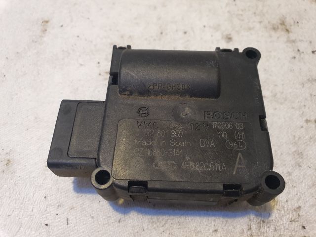 bontott AUDI A6 C6 Fűtés Állító Motor