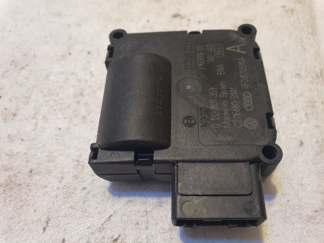 bontott AUDI A6 C6 Fűtés Állító Motor