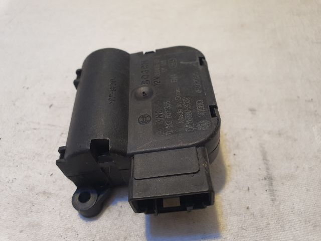 bontott AUDI A6 C6 Fűtés Állító Motor