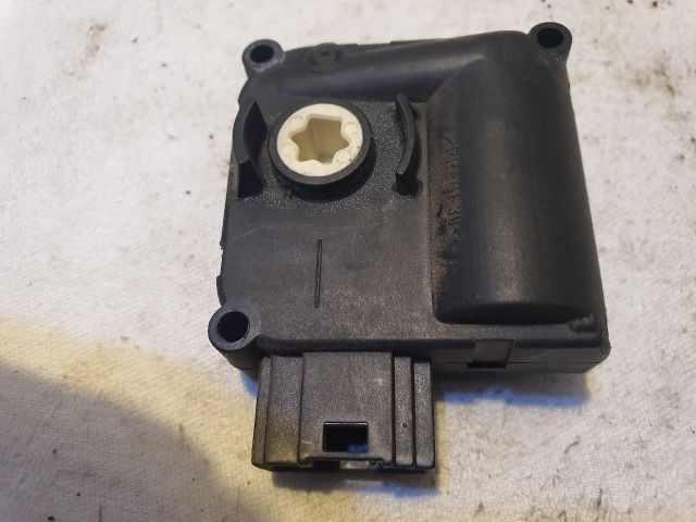 bontott AUDI A6 C6 Fűtés Állító Motor