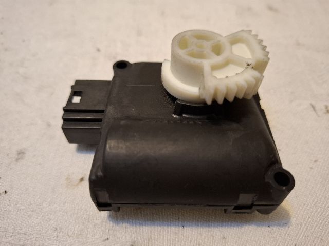 bontott AUDI A6 C6 Fűtés Állító Motor