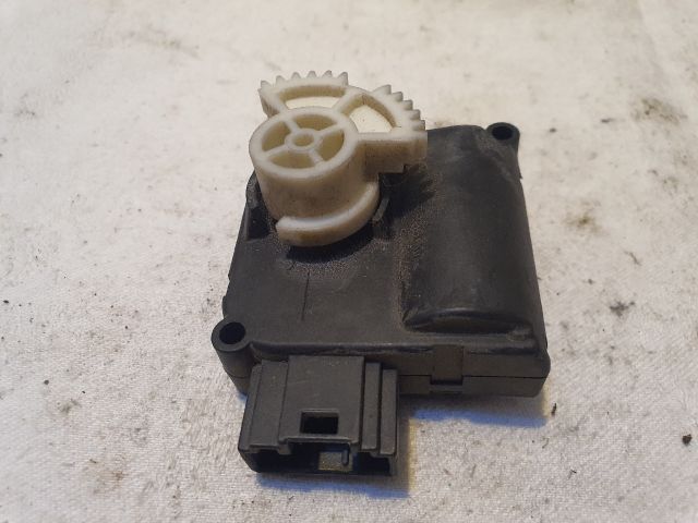 bontott AUDI A6 C6 Fűtés Állító Motor