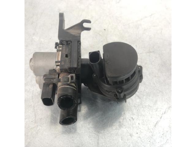 bontott AUDI A6 C6 Fűtéscsap