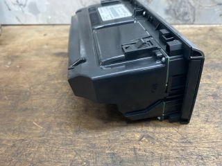 bontott AUDI A6 C6 Fűtéskapcsoló (digit klímás)