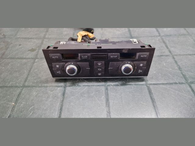 bontott AUDI A6 C6 Fűtéskapcsoló (digit klímás)