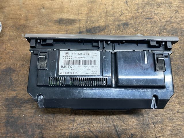 bontott AUDI A6 C6 Fűtéskapcsoló (digit klímás)