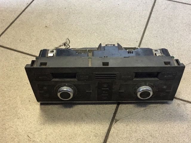 bontott AUDI A6 C6 Fűtéskapcsoló (digit klímás)