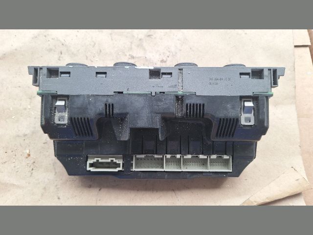 bontott AUDI A6 C6 Fűtéskapcsoló (manuális klímás)