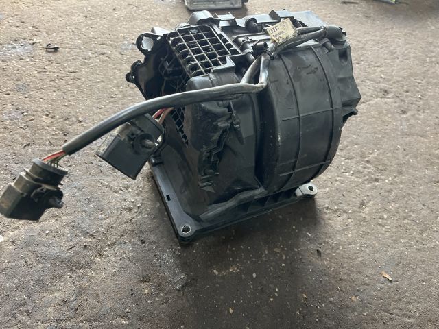 bontott AUDI A6 C6 Fűtőmotor (Klímás)