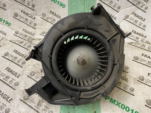 bontott AUDI A6 C6 Fűtőmotor (Klímás)