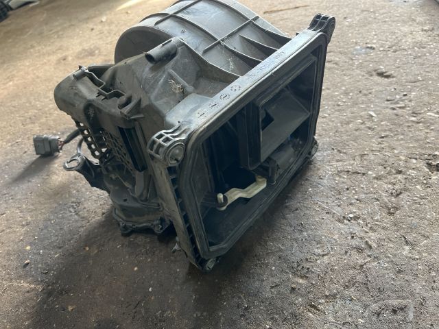 bontott AUDI A6 C6 Fűtőmotor (Klímás)