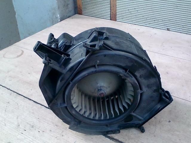 bontott AUDI A6 C6 Fűtőmotor (Nem klímás)