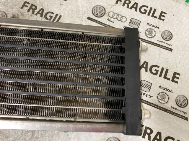 bontott AUDI A6 C6 Fűtőradiátor (Elektromos)
