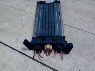 bontott AUDI A6 C6 Fűtőradiátor (Elektromos)