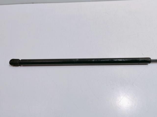 bontott AUDI A6 C6 Gázrugós Kitámasztó Teleszkóp Motorháztető