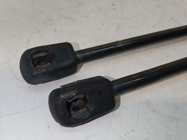 bontott AUDI A6 C6 Gázrugós Kitámasztó Teleszkóp Pár Csomagtérajtó