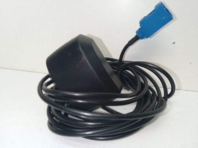 bontott AUDI A6 C6 GPS Antenna