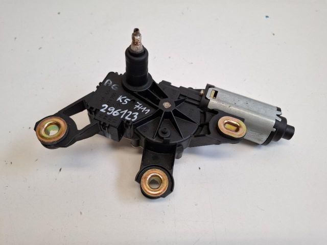 bontott AUDI A6 C6 Hátsó Ablaktörlő Motor