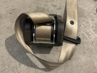 bontott AUDI A6 C6 Hátsó középső Biztonsági Öv