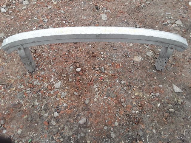 bontott AUDI A6 C6 Hátsó Lökhárító Merevítő (Fém)