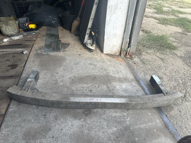 bontott AUDI A6 C6 Hátsó Lökhárító Merevítő (Fém)