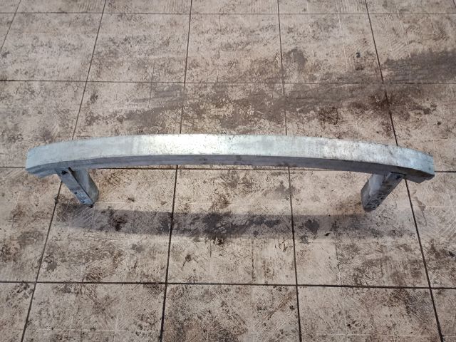 bontott AUDI A6 C6 Hátsó Lökhárító Merevítő (Fém)