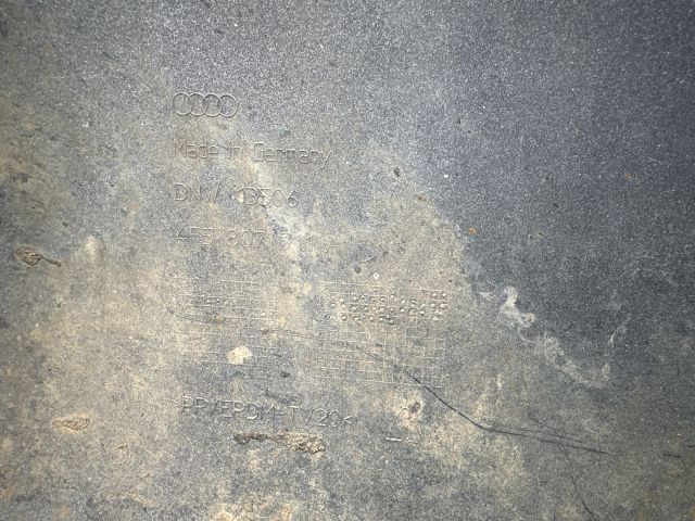 bontott AUDI A6 C6 Hátsó Lökhárító (Üresen)