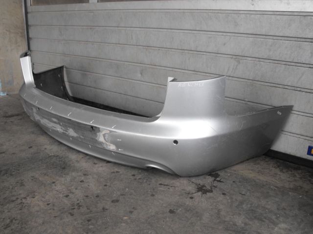 bontott AUDI A6 C6 Hátsó Lökhárító (Üresen)