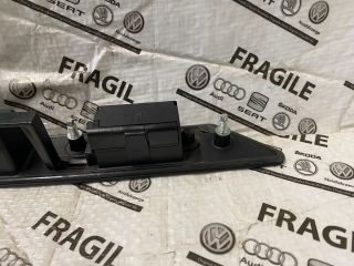 bontott AUDI A6 C6 Hátsó Rendszámtábla Világítás